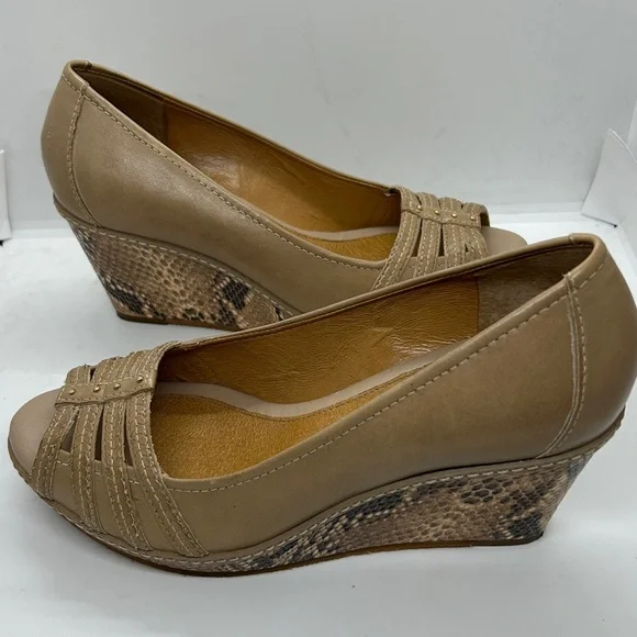 Nurture Women's Shoes Tan Leather Carmen Peep Toe Wedge Snakeskin Size 8.5 M - Picture 12 of 12